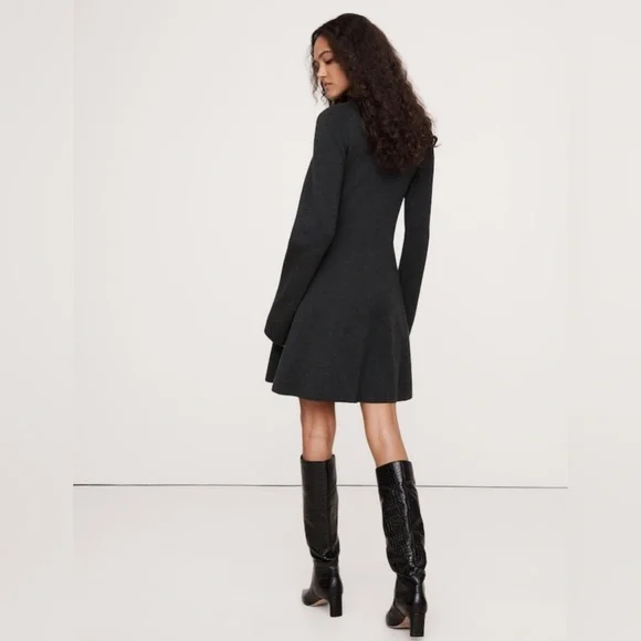 NWT Banana Republic Mini Wool Sweater Heather Oatmeal Dress Size XXS. - Picture 3 of 12